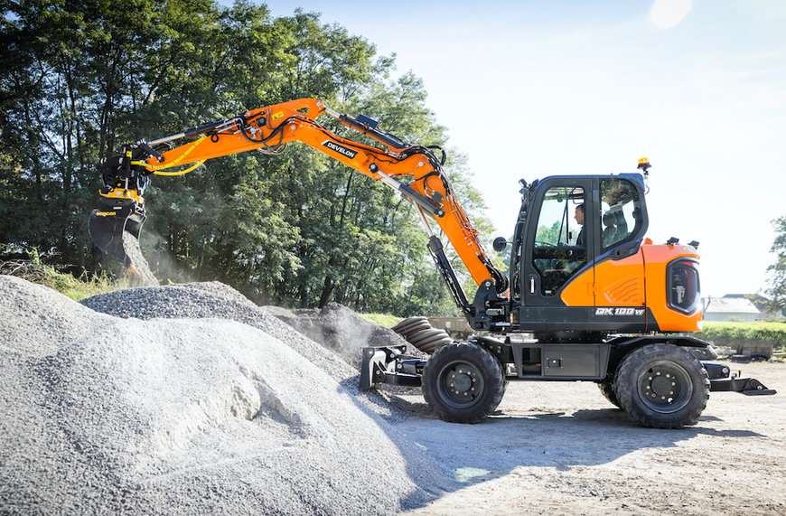 Interparts Shows DEVELON Brand for First Time at MATEXPO